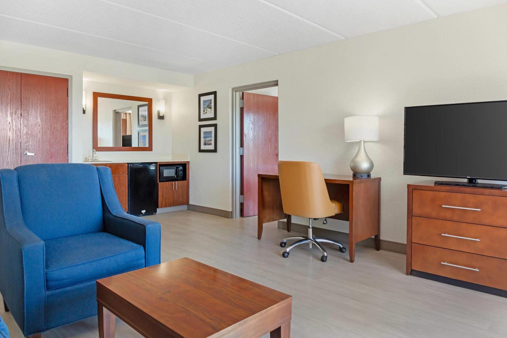 Comfort Inn & Suites Orlando North Sanford Exteriör bild